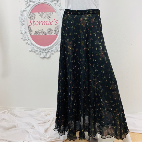🎉HP🎉 Carry Allen / Black Floral Maxi Skirt - Picture 5 of 8